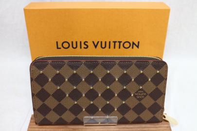 「ラグジュアリーブランドのLOUIS　VUITTON 」