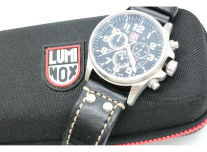 「インポートブランドのLuminox 」