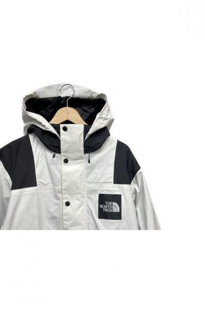 「アウトドアブランドのTHE NORTH FACE 」