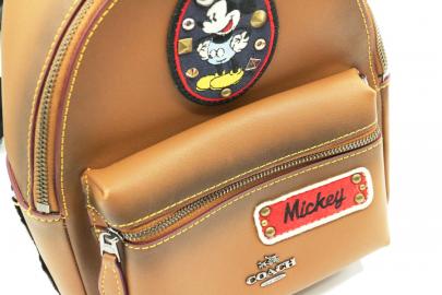 「ラグジュアリーブランドのCOACH x DISNEY 」