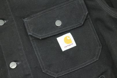 「ワークブランドのCarhartt 」