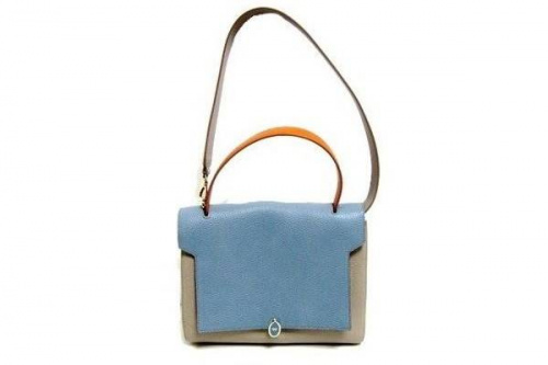 ANYA HINDMARCHのアニヤハインドマーチ