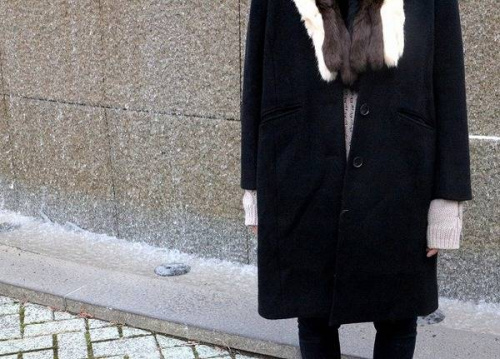 トップスのダウンコート