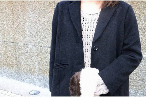 ダウンコートのチェスターコート