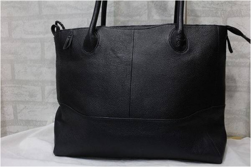 レザーバッグの買取強化