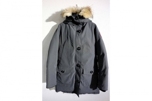 トップスのダウンコート