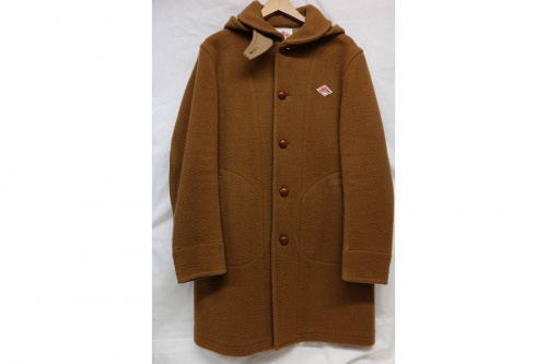 トップスのウールジャケット