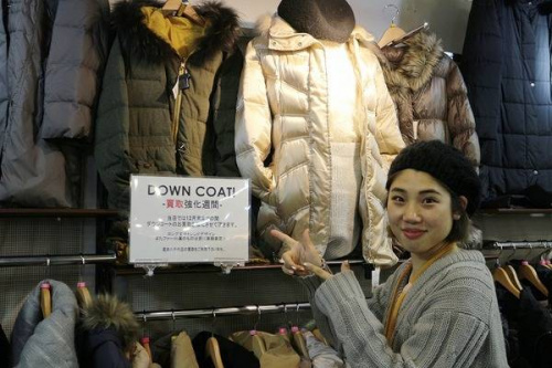 レディースのトップス