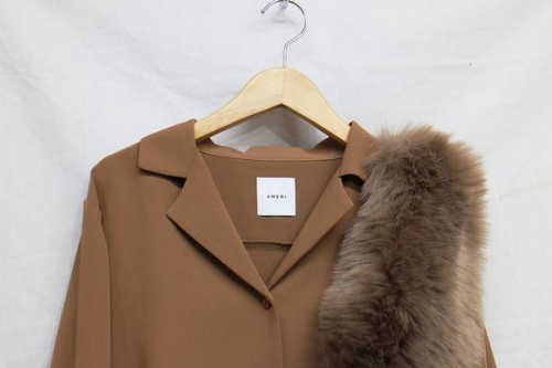 DOCKING FUR OPEN SHIRTの完売モデル