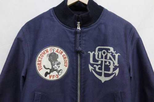 メンズのトップス