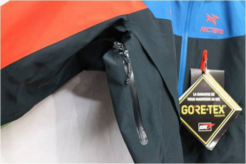 マウンテンパーカのアウトドアブランド