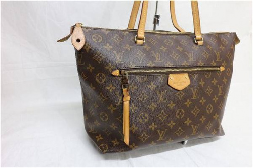 LOUIS VUITTONのルイヴィトン