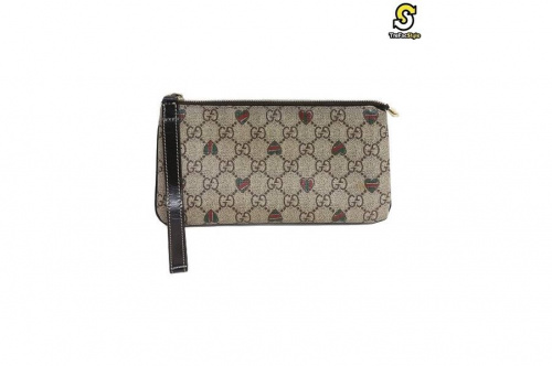 GUCCIのオンライン