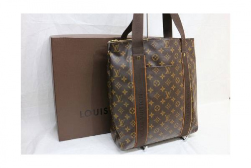 ブランドバッグのLOUIS VUITTON