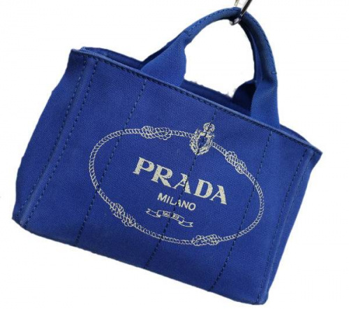 スタッフ募集のPRADA