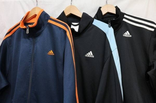 スポーツブランドのストリートブランド