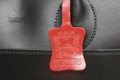 TUSTINGのタスティング