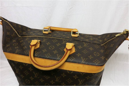 レアアイテムのLOUIS VUITTON