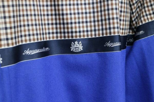 キャリアファッションのAquascutum