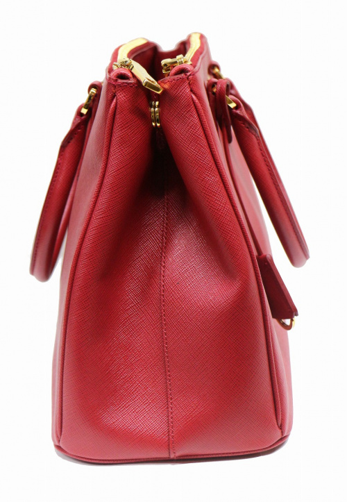 PRADA（プラダ）のプラダ