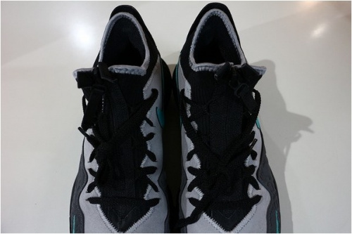 ナイキのatmos別注