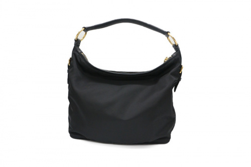 プラダのナイロントート