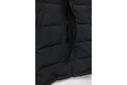 ダウンコートのフォックスファー