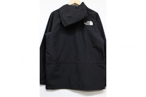 THE NORTH FACEのマウンテンライトジャケット