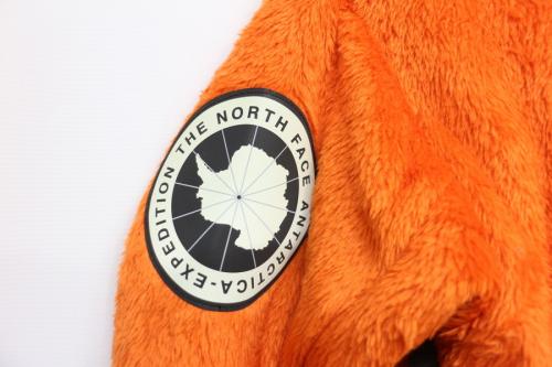 ザノースフェイスのAntarctica Versa Loft Jacket
