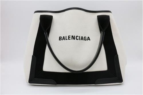 BALENCIAGAのバレンシアガ