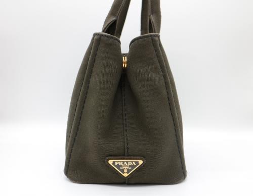 プラダのカナパ