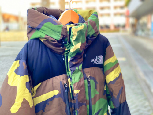 メンズのトップス