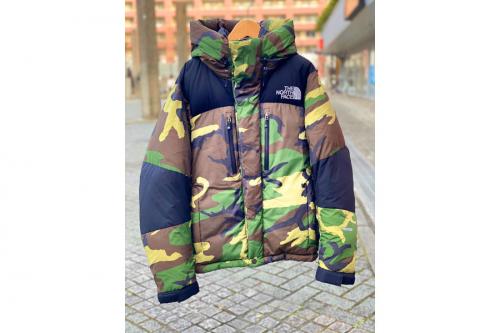 トップスのジャケット