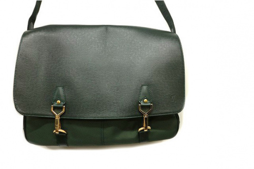 インポートブランドのLOUIS VUITTON 　