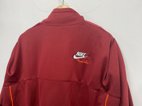 ストリートブランドのNIKE × MARTINE ROSE