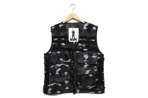 BAPE BY A BATHING APEのベイプバイアベイシングエイプ