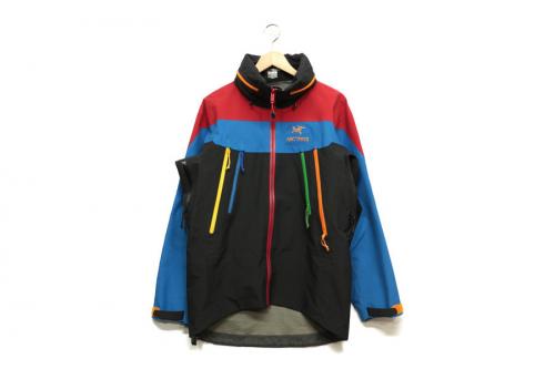 ARCTERYX ✕ BEAMSのアークテリクス ✕ ビームス