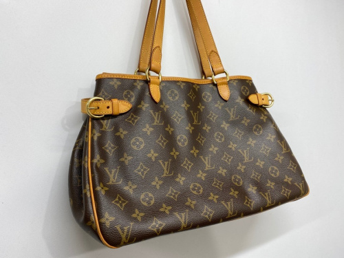 ラグジュアリーブランドのLOUIS VUITTON 　