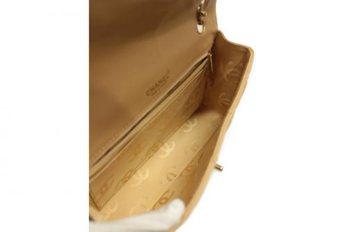 シャネルのワイルドステッチ