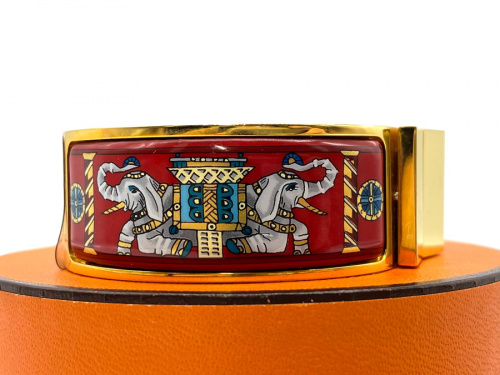 ラグジュアリーブランドのHERMES