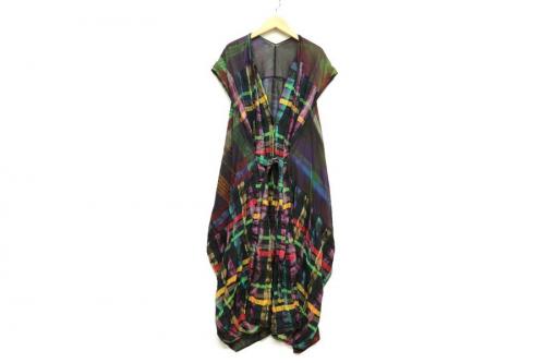 ISSEY MIYAKEのイッセイミヤケ