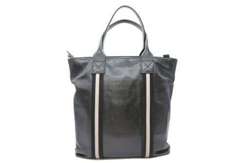 バリーのビジネスバッグ