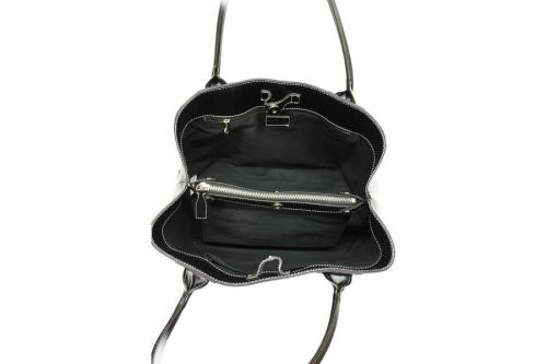 レザートートバッグのIRIS