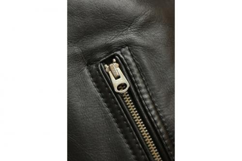 3111006のクラシックトラックジャケット