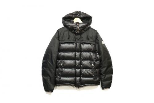 MONCLERのモンクレール