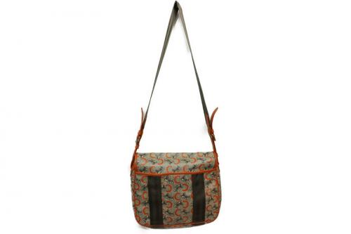 PVCのモノグラム