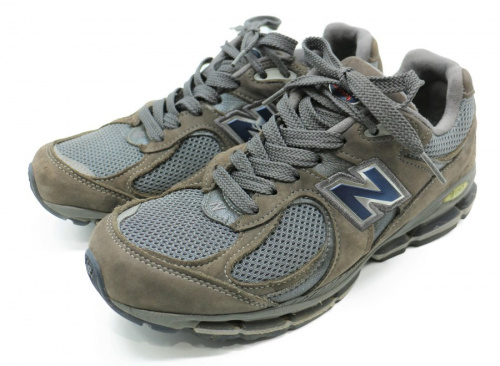 スニーカーのNEW BALANCE