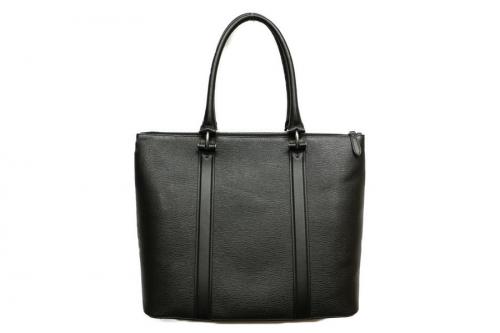 ペッレモルビダのレザートートバッグ