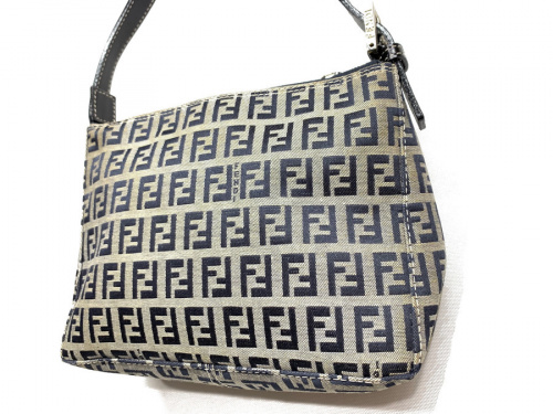 ラグジュアリーブランドのCHANEL