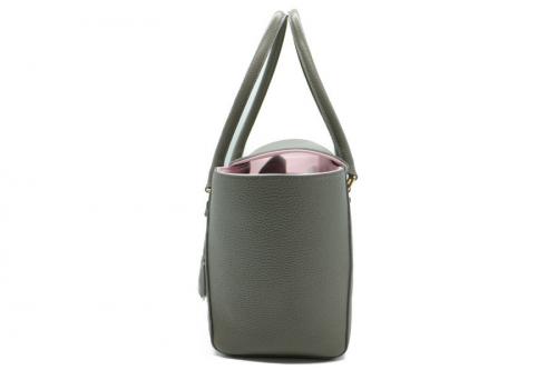 エーディーエムジェイのトートバッグ